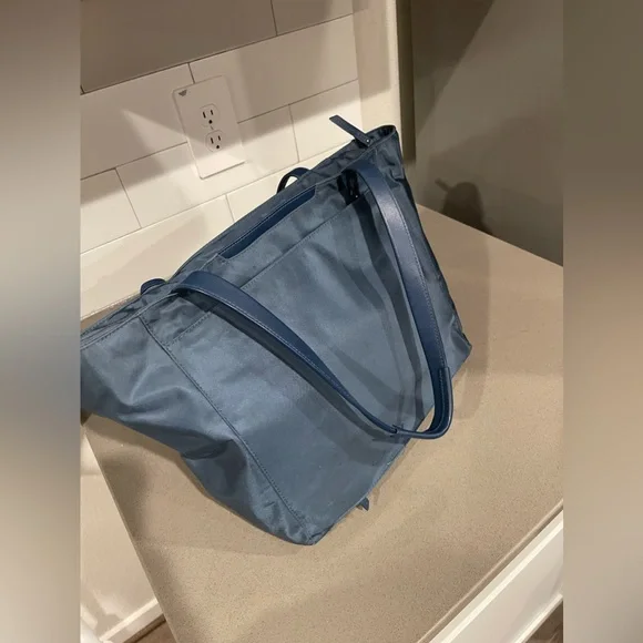 Tumi voyageur nylon tote bag - Picture 5 of 12